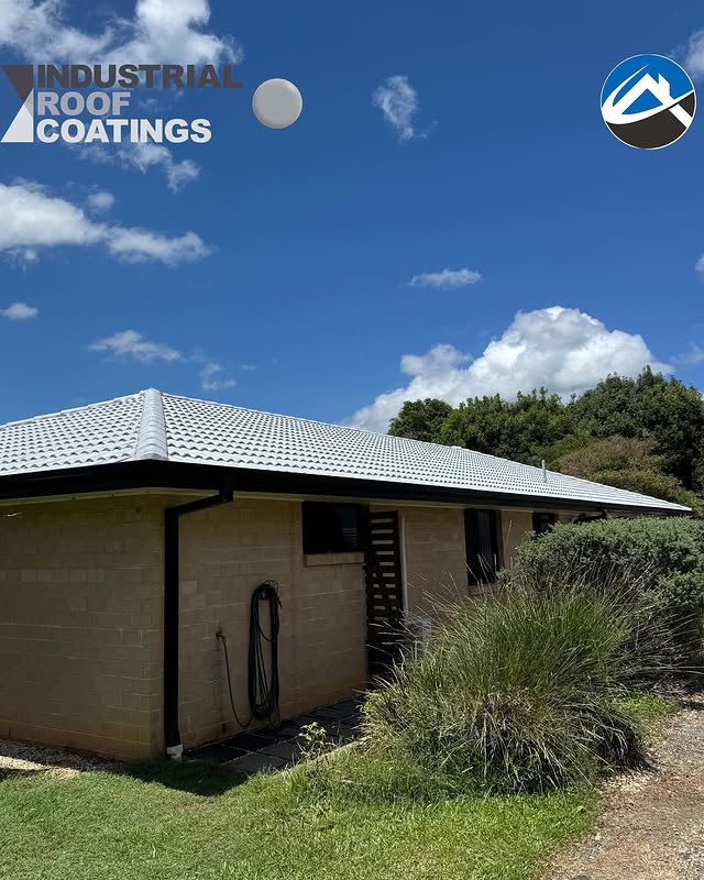 BGT Roofing crew on a Gold Coast roof
